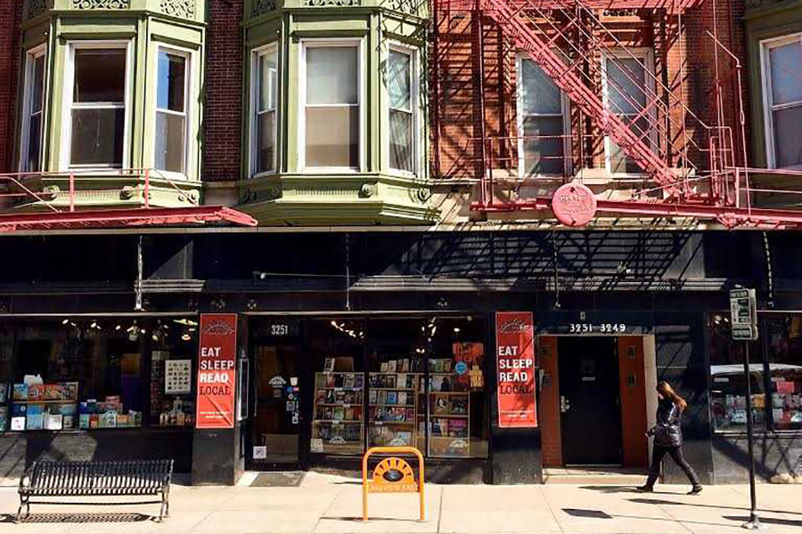 Shopping in Lakeview